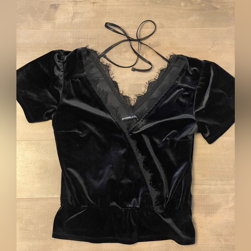 Abercrombie & Fitch Black Velvet Lace-Trim V-Neck Top